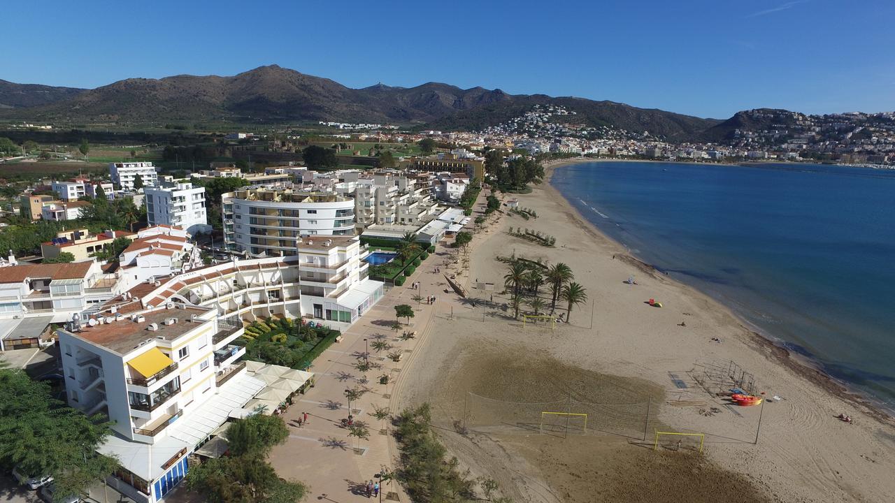Inmosantos Oasis E2 Apartment Росес Екстериор снимка
